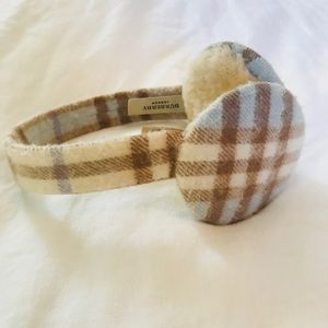 Burberry Earmuffs. Light blue cashmere & shearling